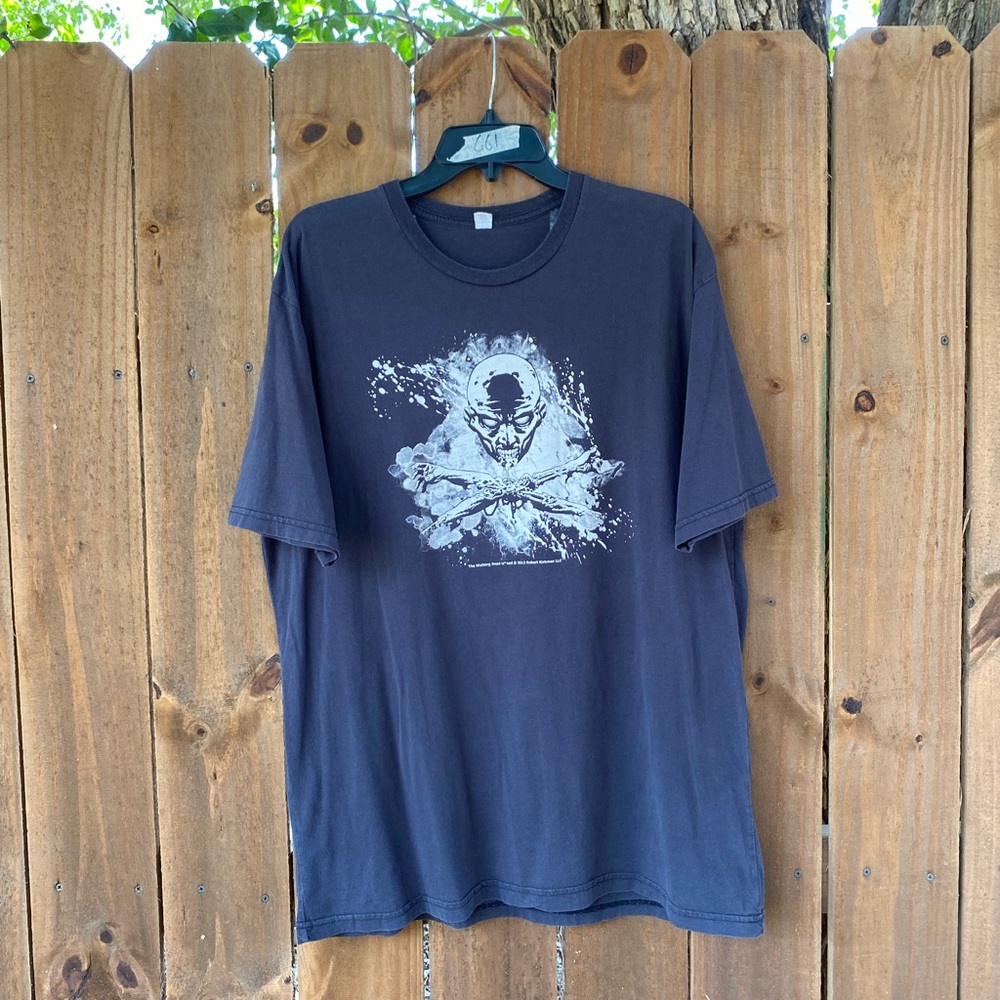 Vintage 2012 The Walking Dead T-shirt Size 2XL runs smaller